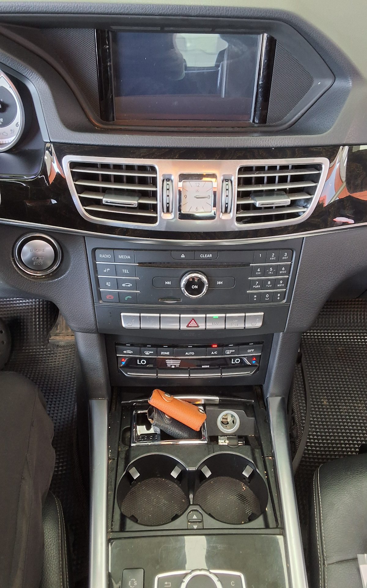 مرسيدس بنز E Class (4Th Gen) E220 Cdi Bluetec Avantgarde Sport 2016 SPORT