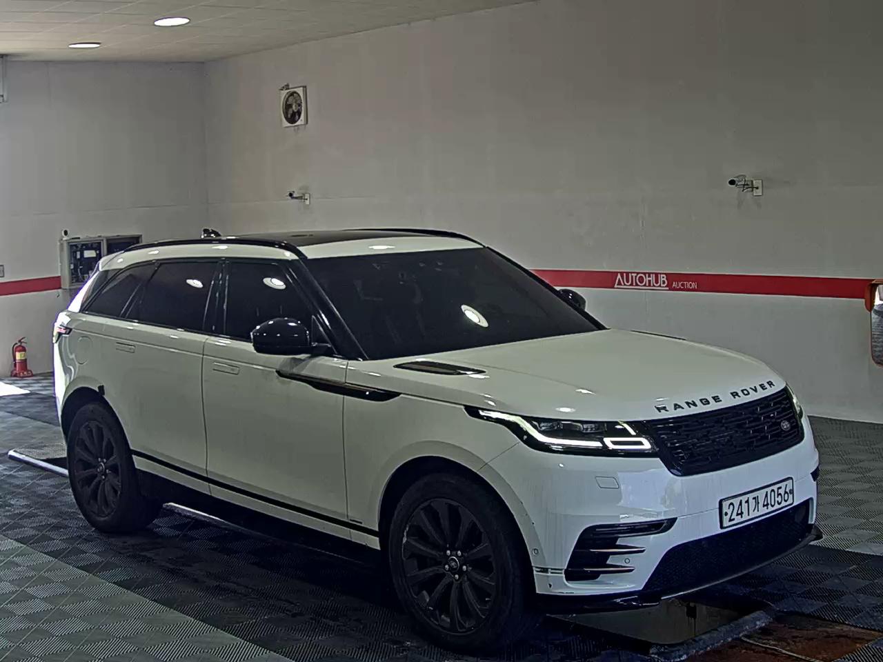 لاند روفر Rover رينج روفر Velar 3.0 D300 Se R Dynamic 2019 SE