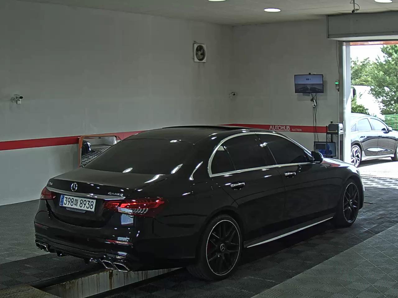 مرسيدس بنز E Class (5Th Gen) E300 Avantgarde 2017 E300