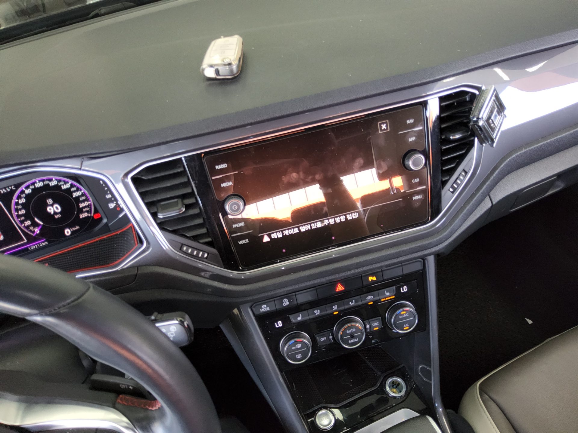 فولكس فاجن T Roc 2.0 TDI بريستيج 2022 PRESTIGE