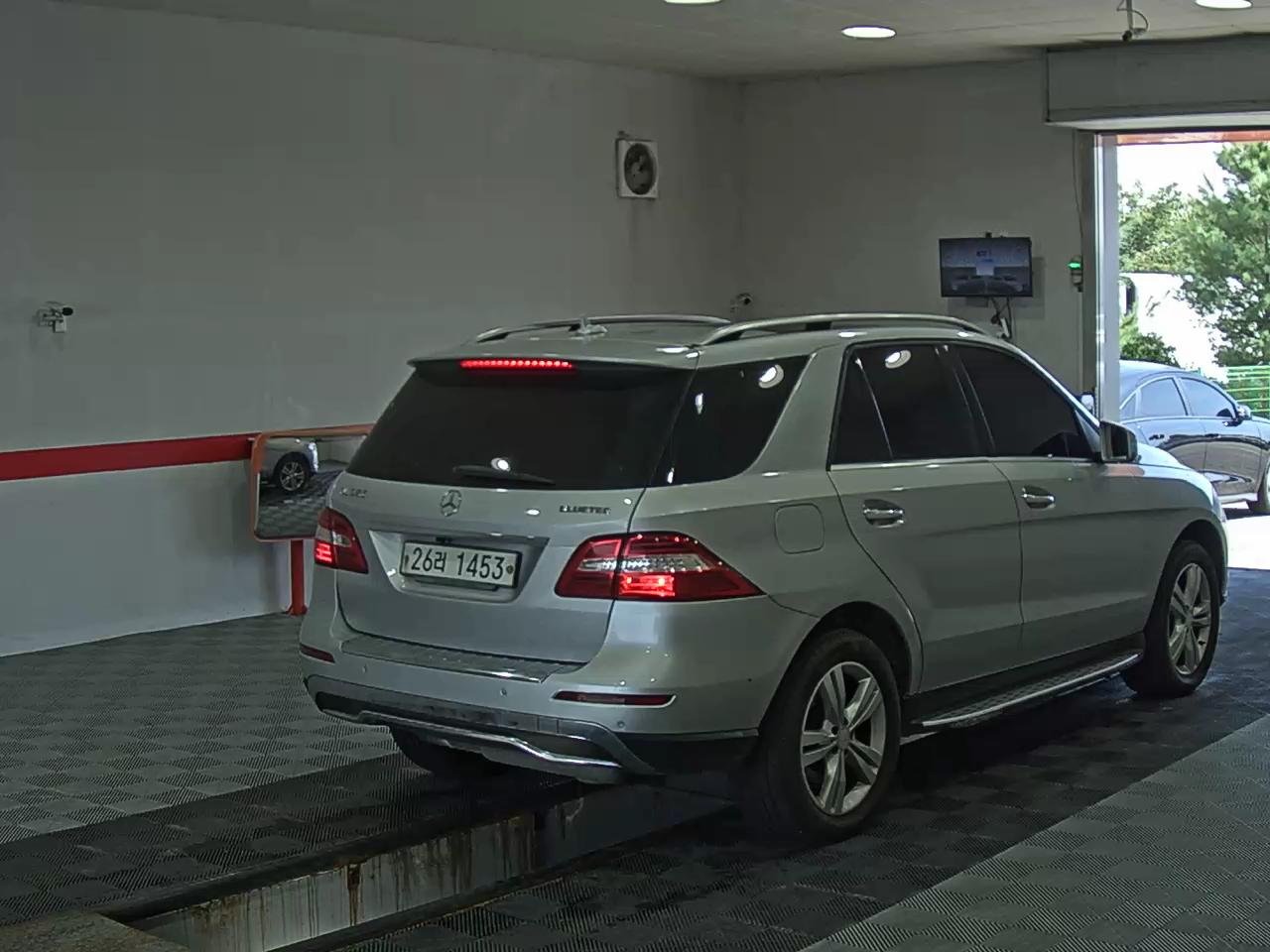 مرسيدس بنز M Class (3Rd Gen) Ml350 Bluetec فورماتيك 2013 4MATIC