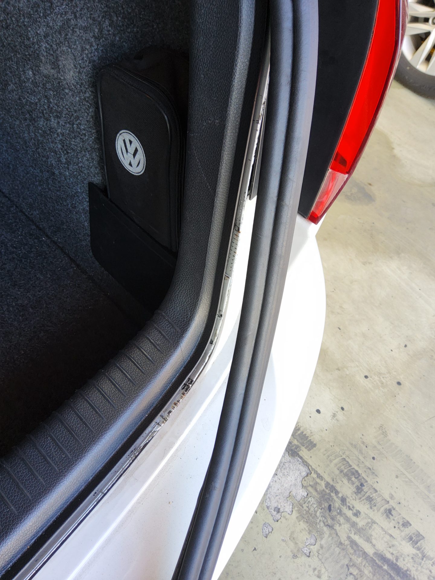 فولكس فاجن جولف (6Th Gen) 1.6 TDI Bluemotion 2012
