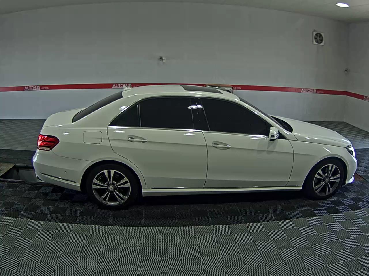 مرسيدس بنز E Class (4Th Gen) E220 Cdi Bluetec Avantgarde 2016 E220