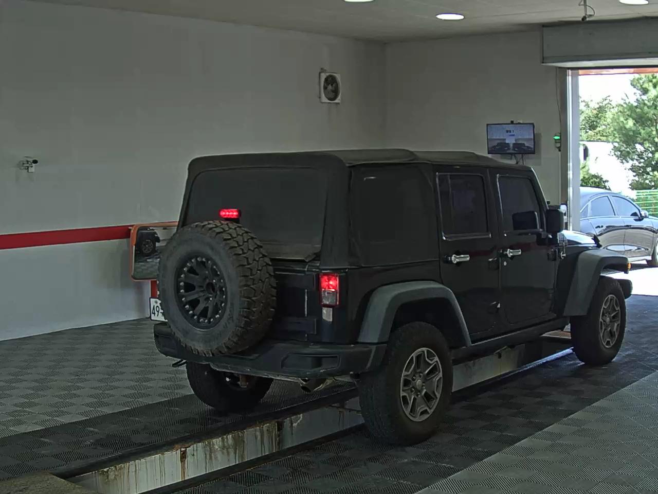 جيب رانجلر (Jk) 2.8 Rubicon 4 أبواب 2012