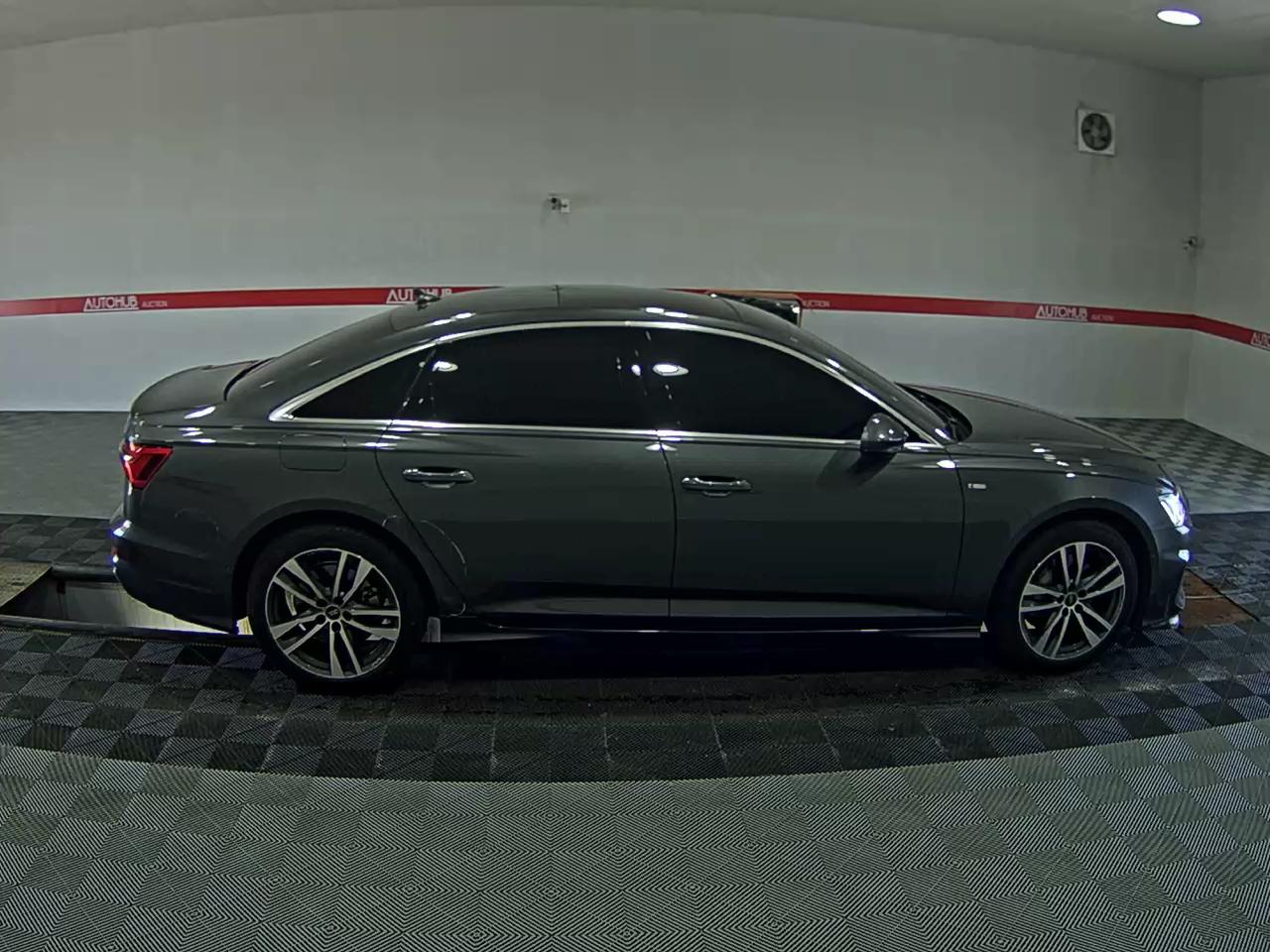 أودي إيه 6 (5Th Gen) 45 Tfsi كواترو بريميوم 2021 بريميوم