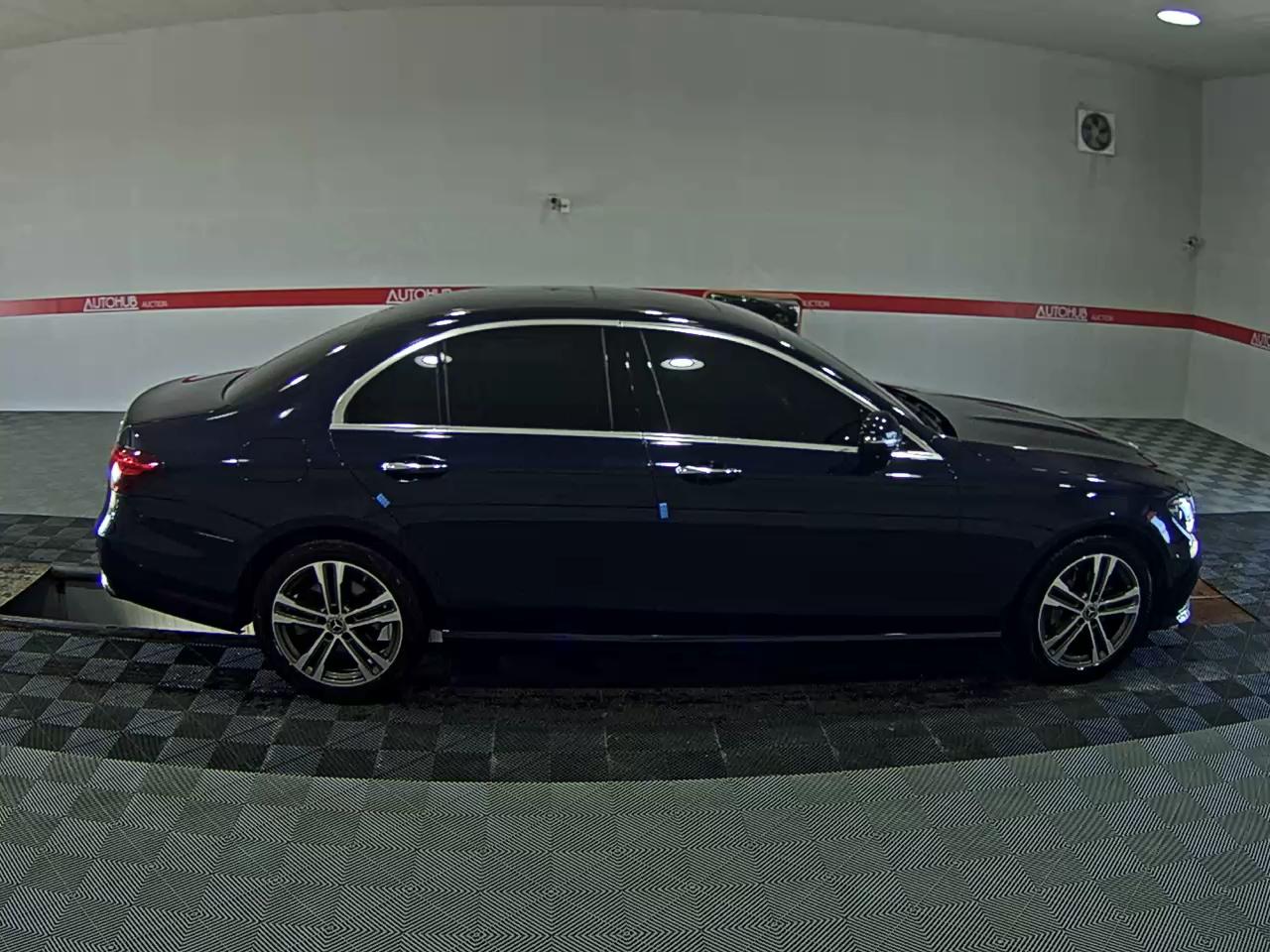 مرسيدس بنز E Class (5Th Gen) E350 فورماتيك Avantgarde 2021 4MATIC