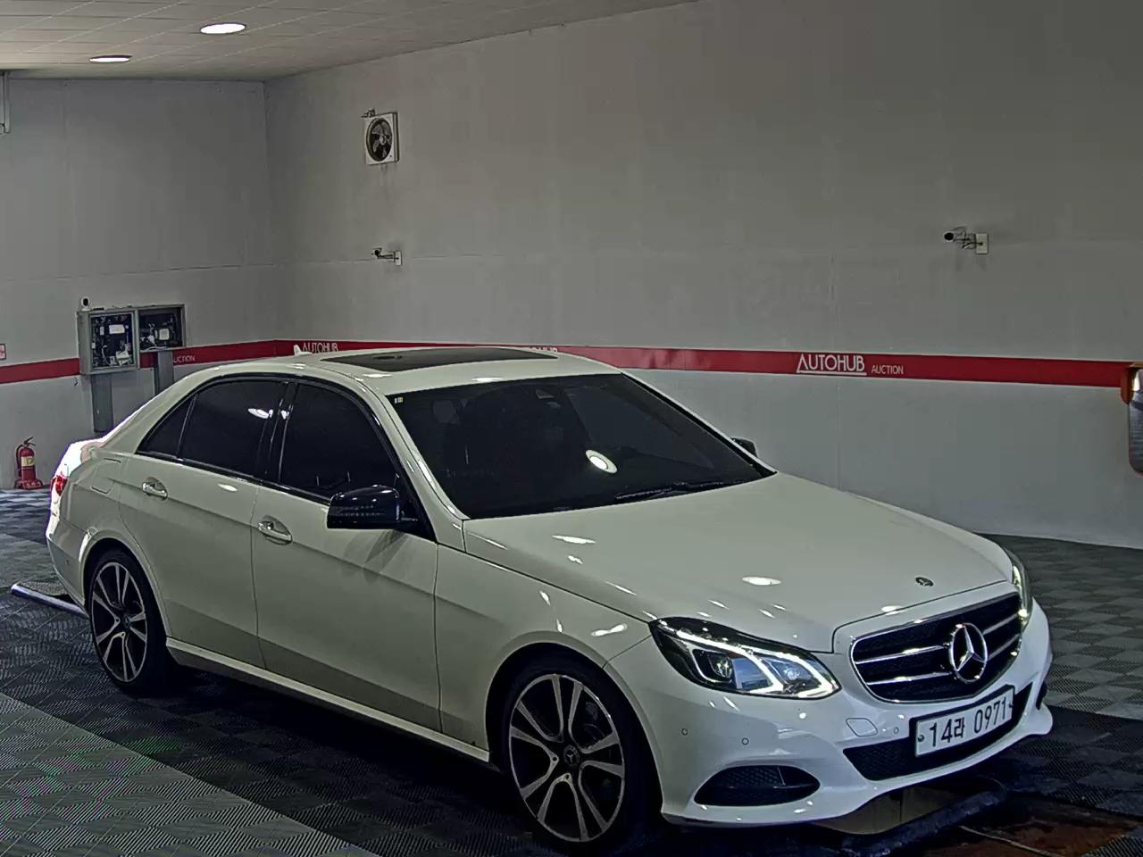 مرسيدس بنز E Class (4Th Gen) E220 Cdi Bluetec Avantgarde Sport 2016 SPORT