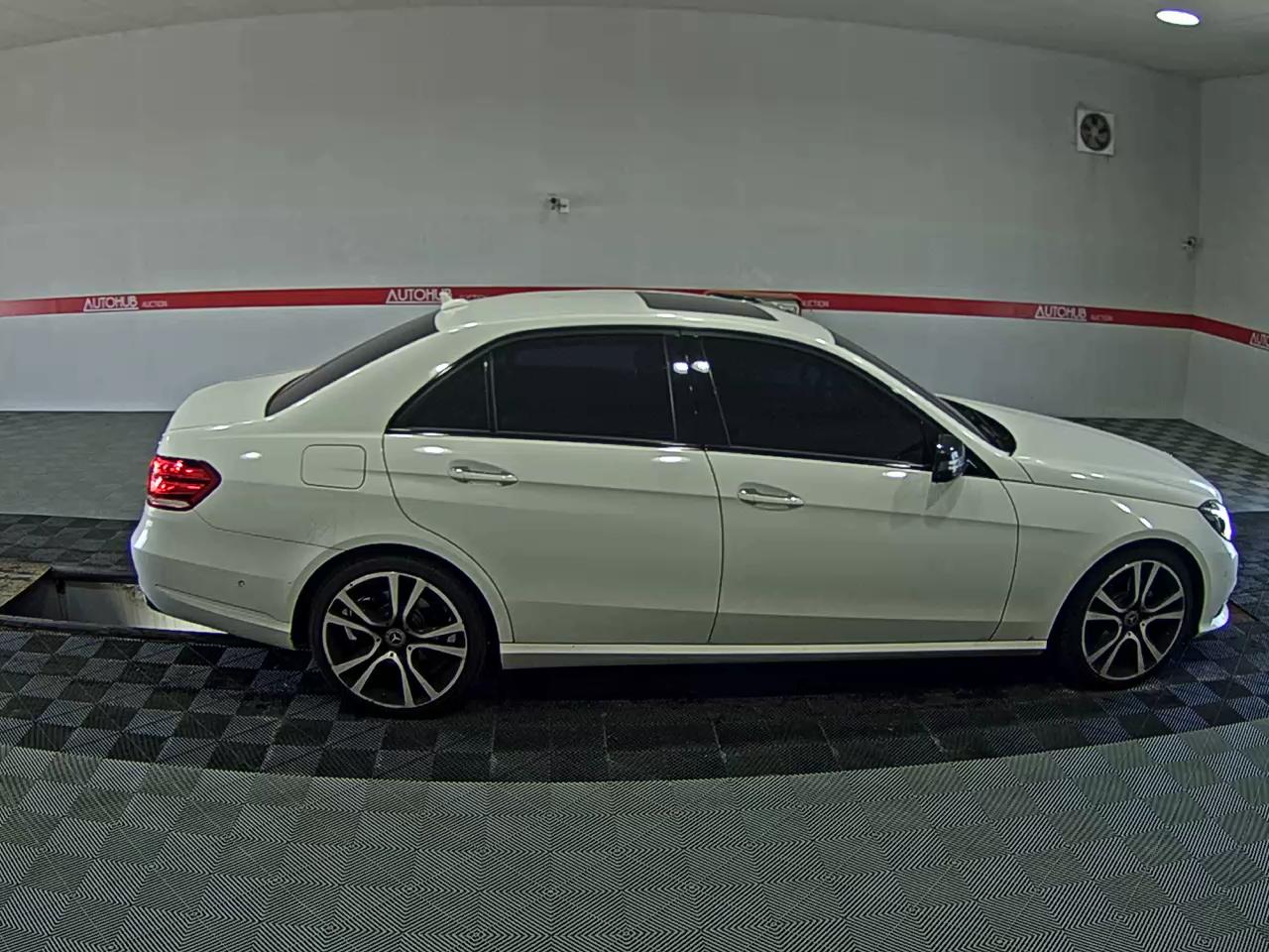 مرسيدس بنز E Class (4Th Gen) E220 Cdi Bluetec Avantgarde Sport 2016 SPORT