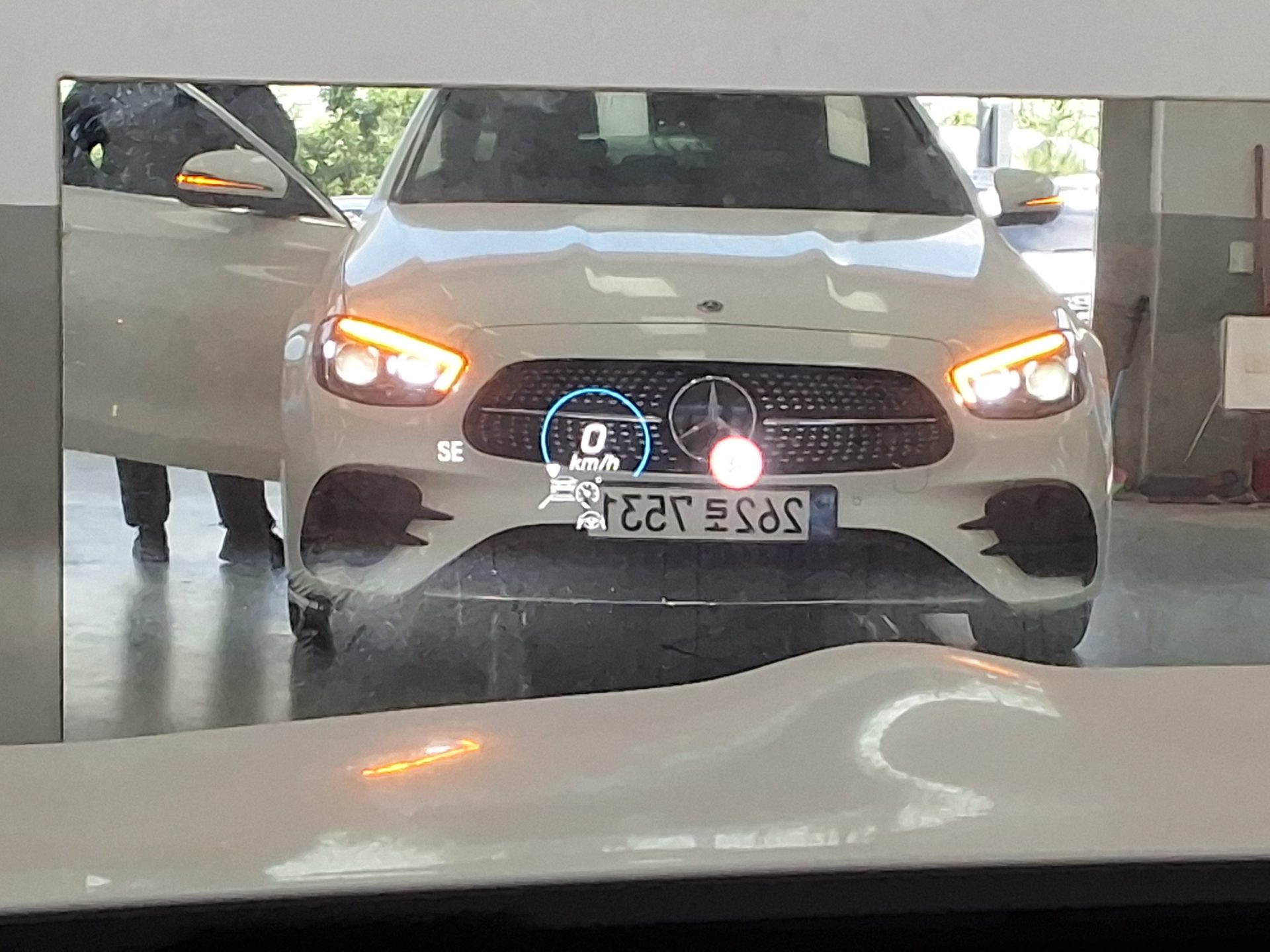 مرسيدس بنز E Class (5Th Gen) E220D فورماتيك AMG Line 2021 E220d 4MATIC LINE