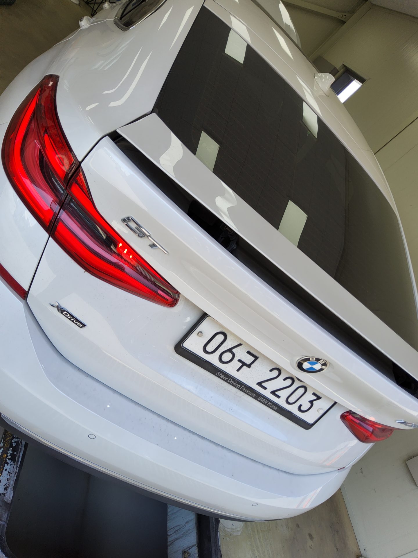 بي إم دبليو Gran Turismo (GT) 6 Series 640I إكس درايف لكجري 2018 GT فاخر