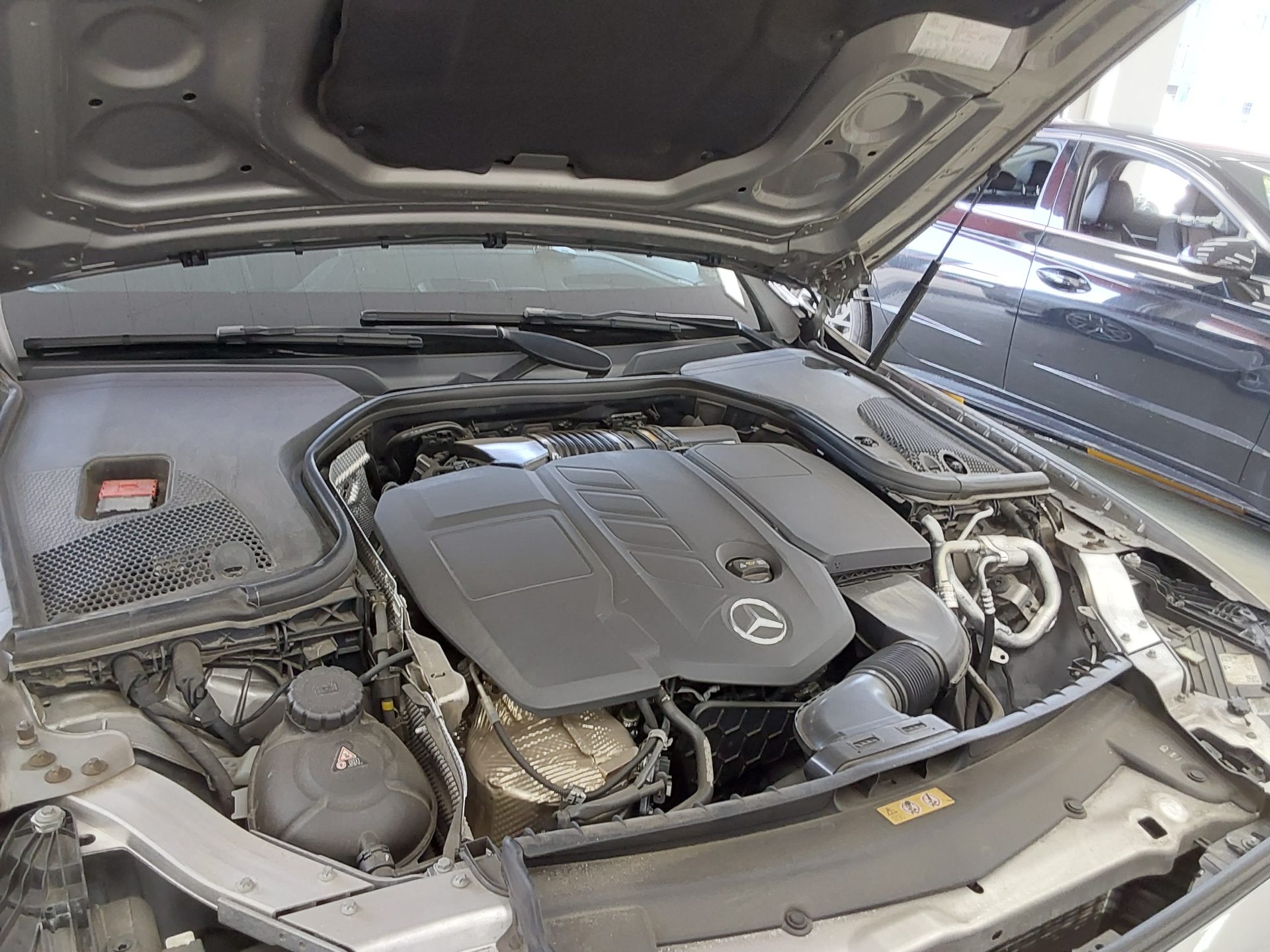 مرسيدس بنز E Class (5Th Gen) E220D فورماتيك AMG Line 2021 E220d 4MATIC LINE