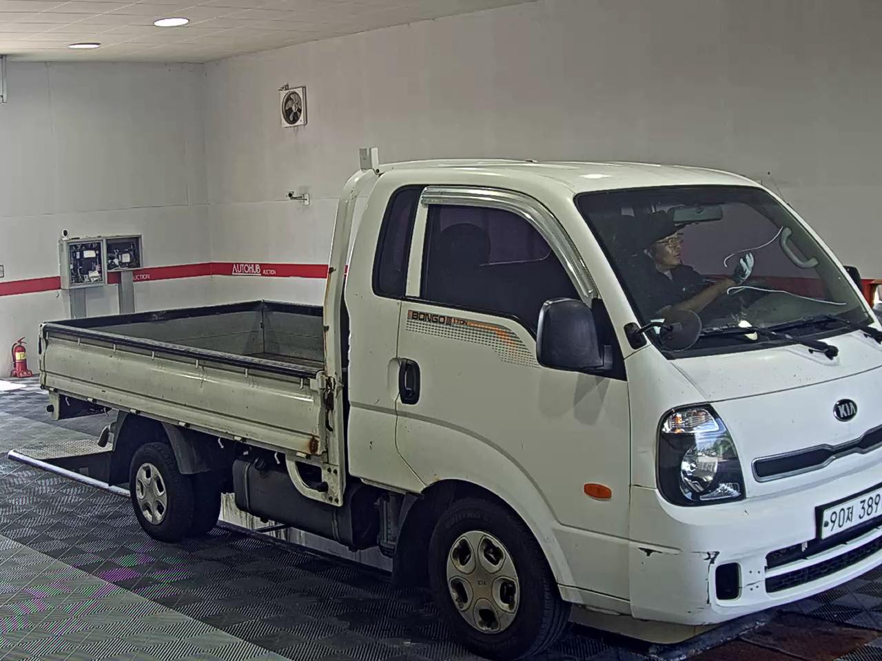 كيا بونجو 3 2014 CRDi طويل المدى