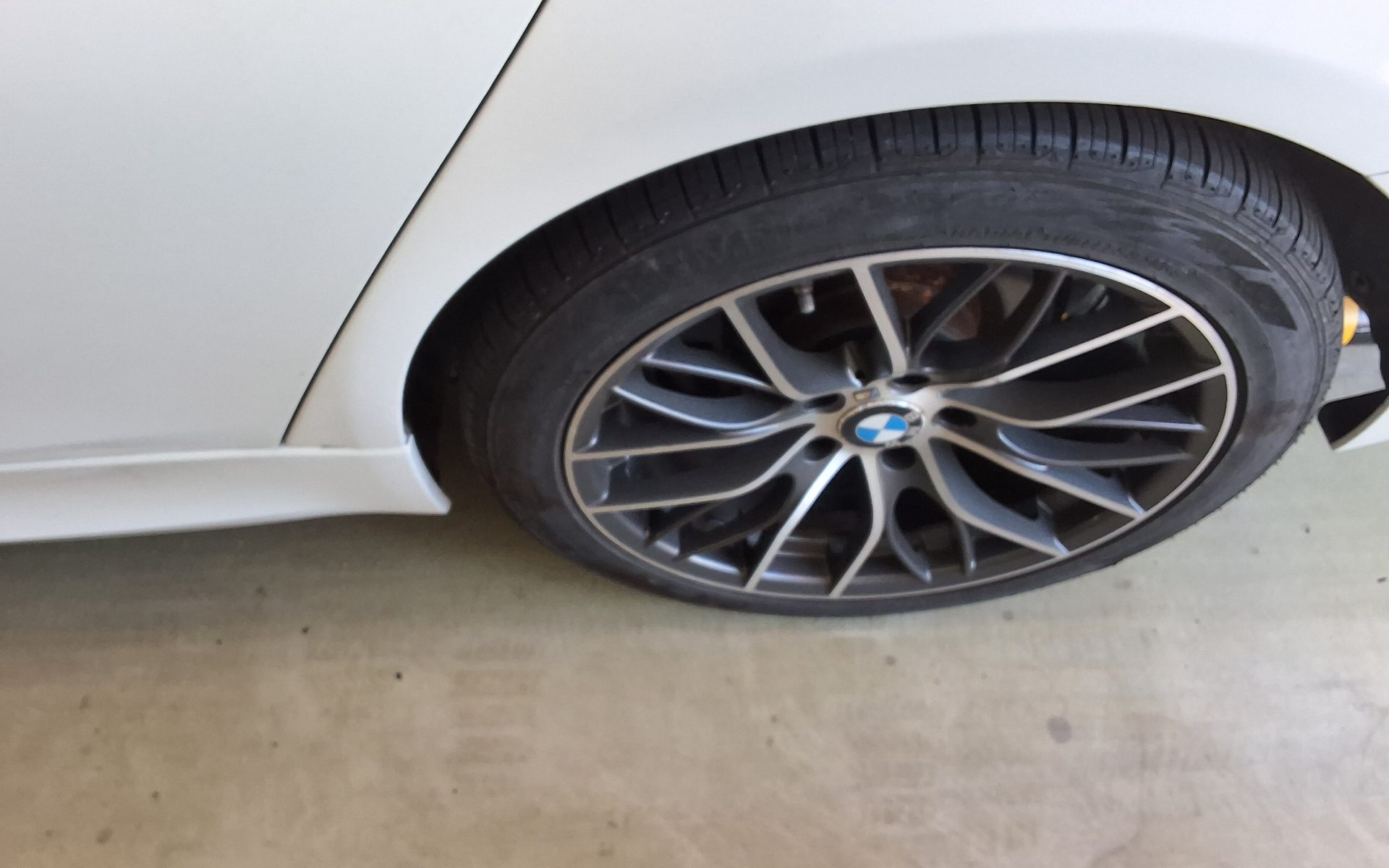 بي إم دبليو 3 Series (6Th Gen) 320D 2015 320d
