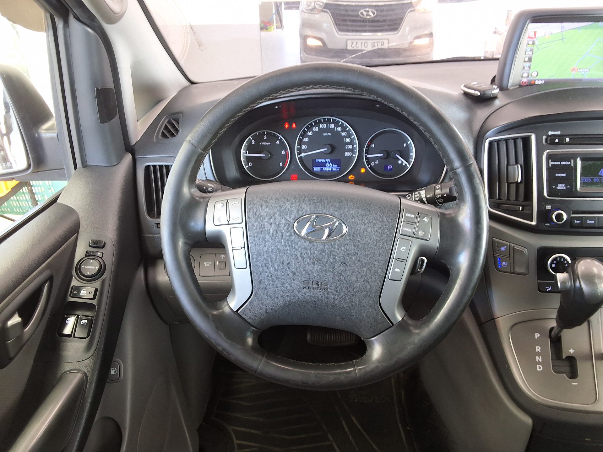 هيونداي الجديد جراند ستاركس 5 Seater ديزل فان مودرن 2019 VAN MODERN