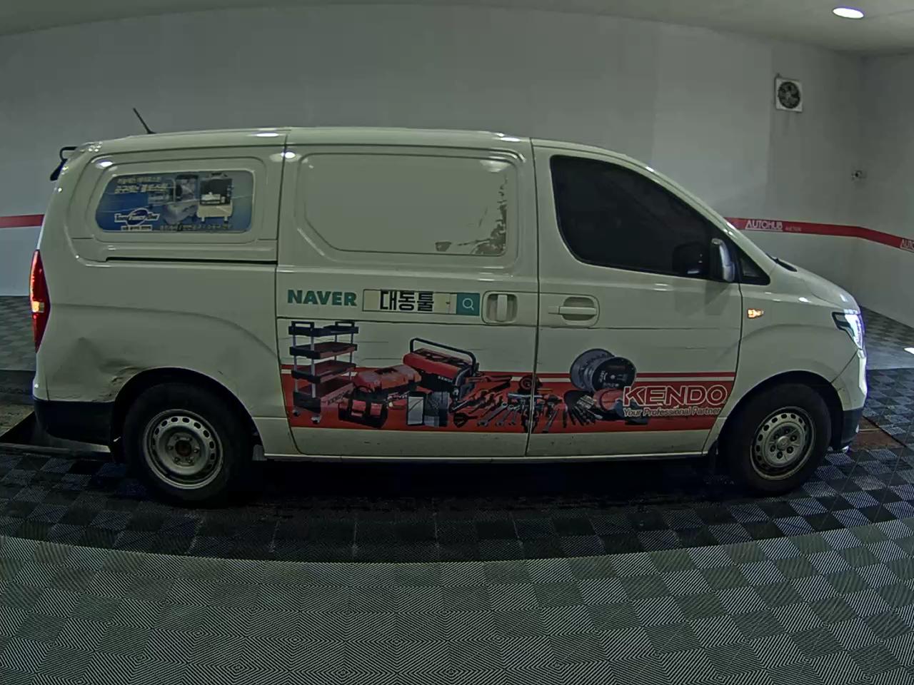 هيونداي الجديد جراند ستاركس 3 Seater ديزل فان ستايل 2021 VAN STYLE