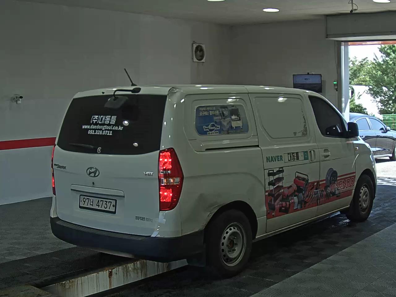 هيونداي الجديد جراند ستاركس 3 Seater ديزل فان ستايل 2021 VAN STYLE