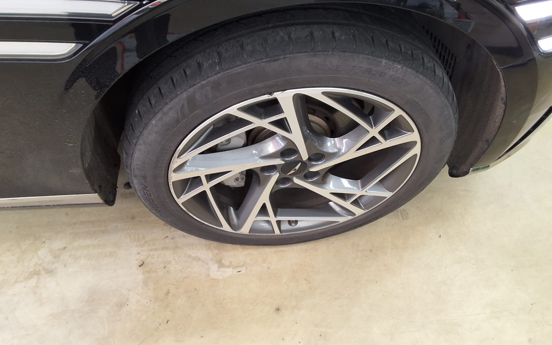 جينيسيس جينيسيس G90 2022 TURBO دفع رباعي BASE