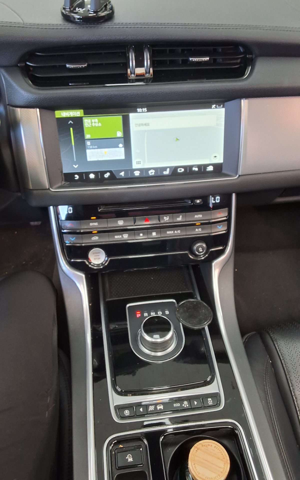 جاكوار Xf (2Nd Gen) 2.0 20D بريستيج 2018 PRESTIGE