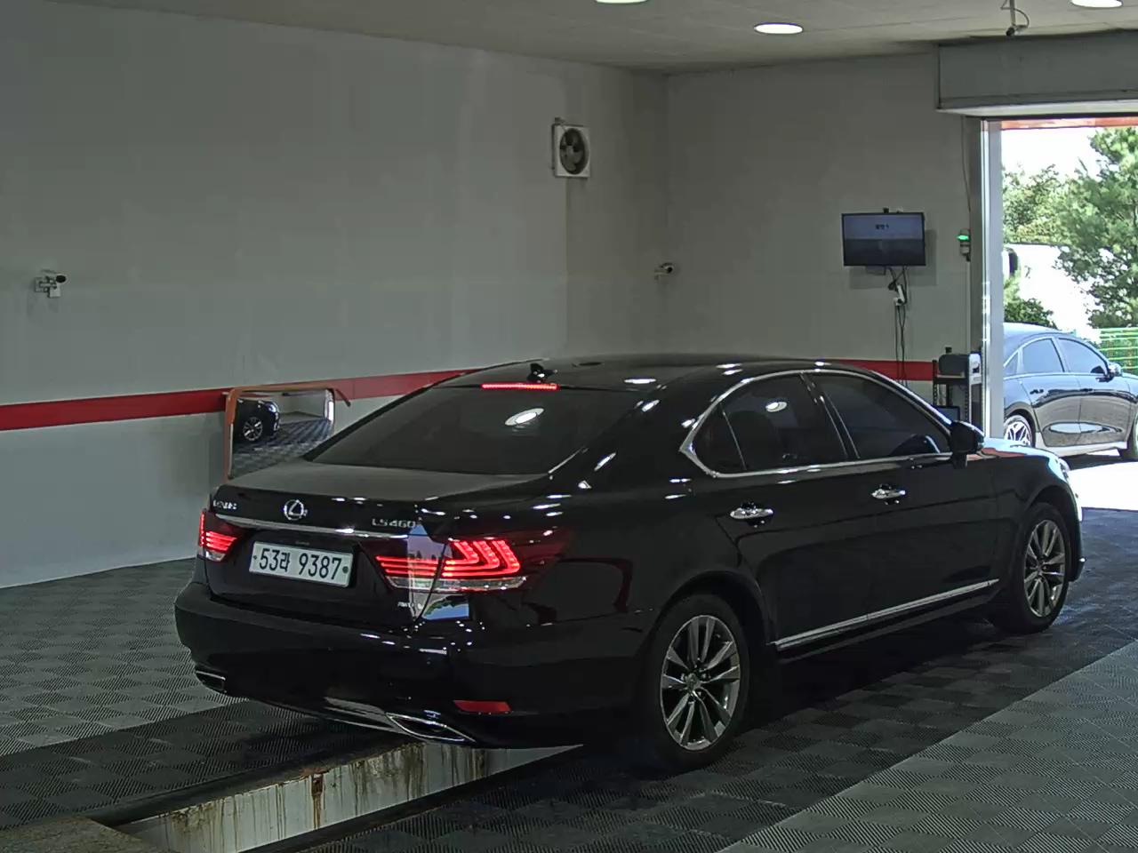 لكزس إل إس (4Th Gen) 460 دفع كلي 2013 LS دفع رباعي