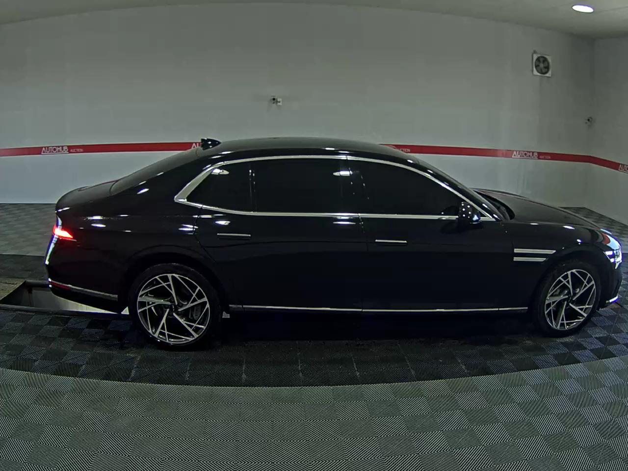 جينيسيس جينيسيس G90 2022 TURBO دفع رباعي BASE