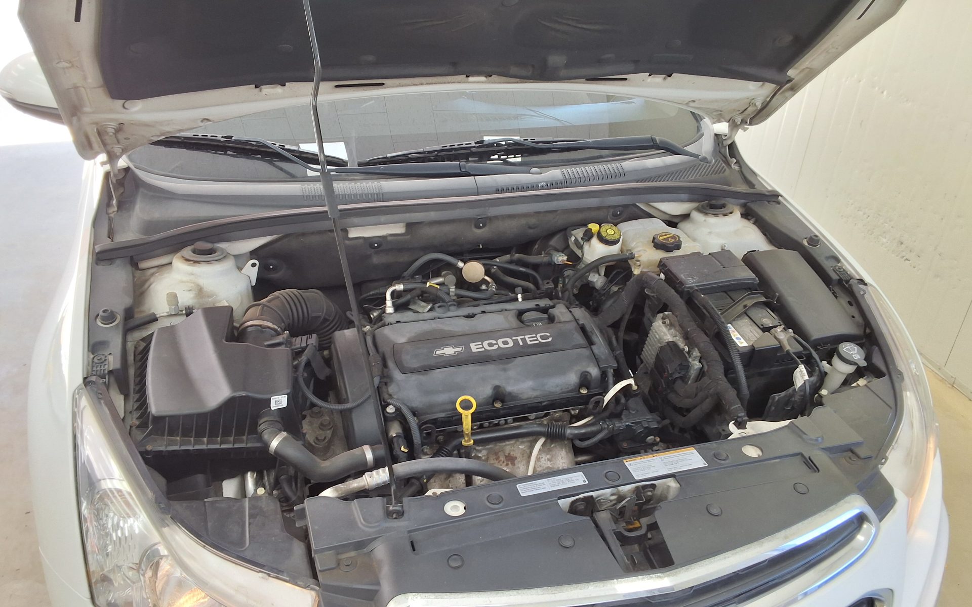 شيفروليه (Daewoo) Amazing كروز 4 أبواب 1.8 Lt ديلوكس Pack 2015 LT