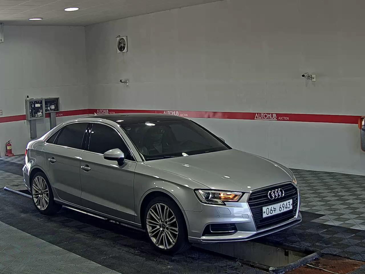 أودي إيه 3 (3Rd Gen) 40 Tfsi 2018 40