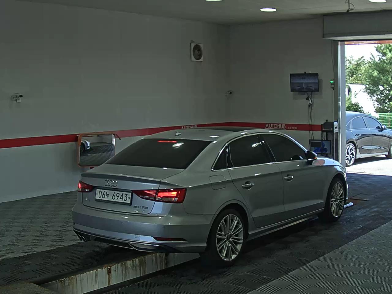أودي إيه 3 (3Rd Gen) 40 Tfsi 2018 40
