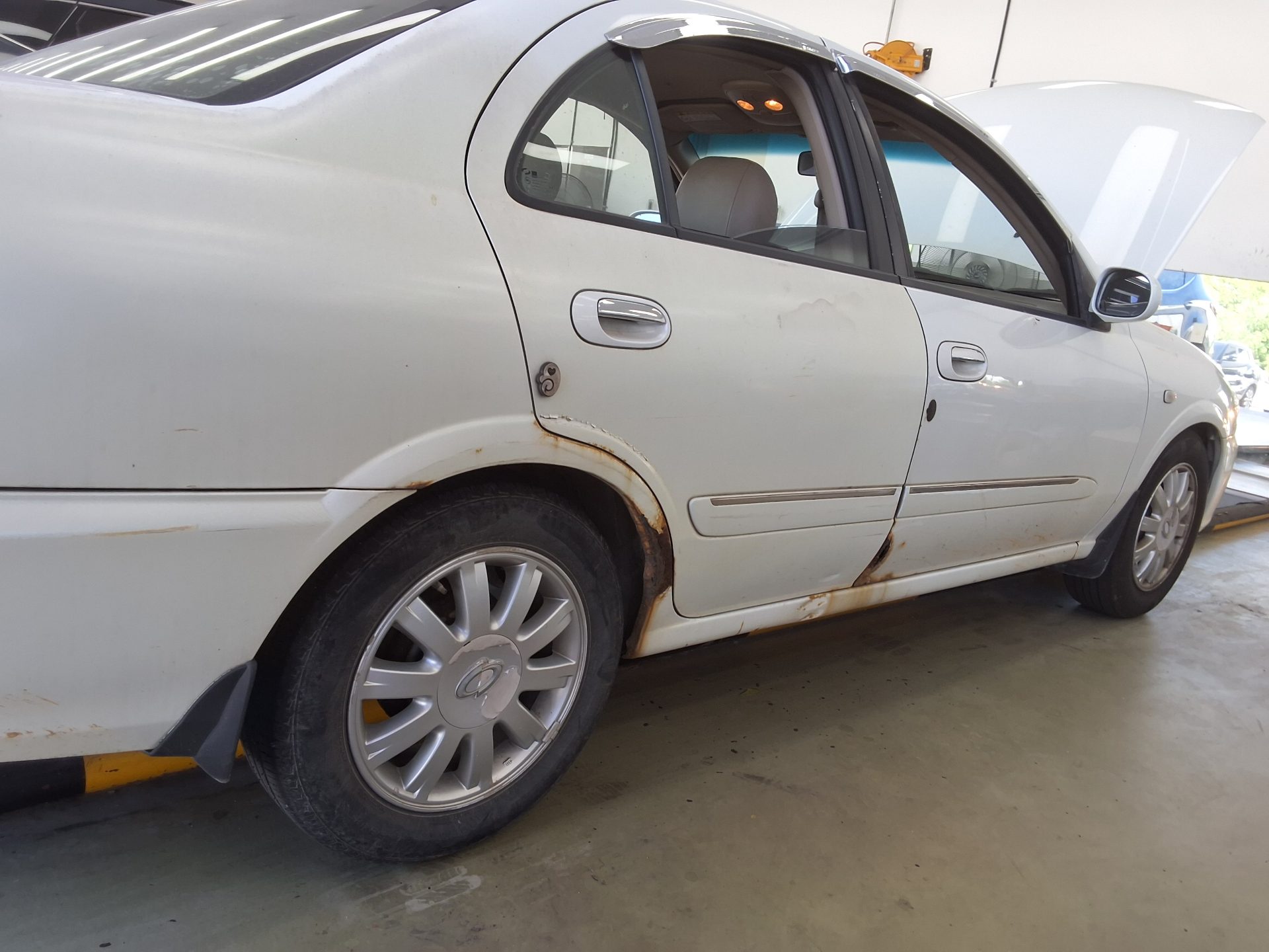 رينو (Samsung) إس إم 3 1.6 Le 2005 LE