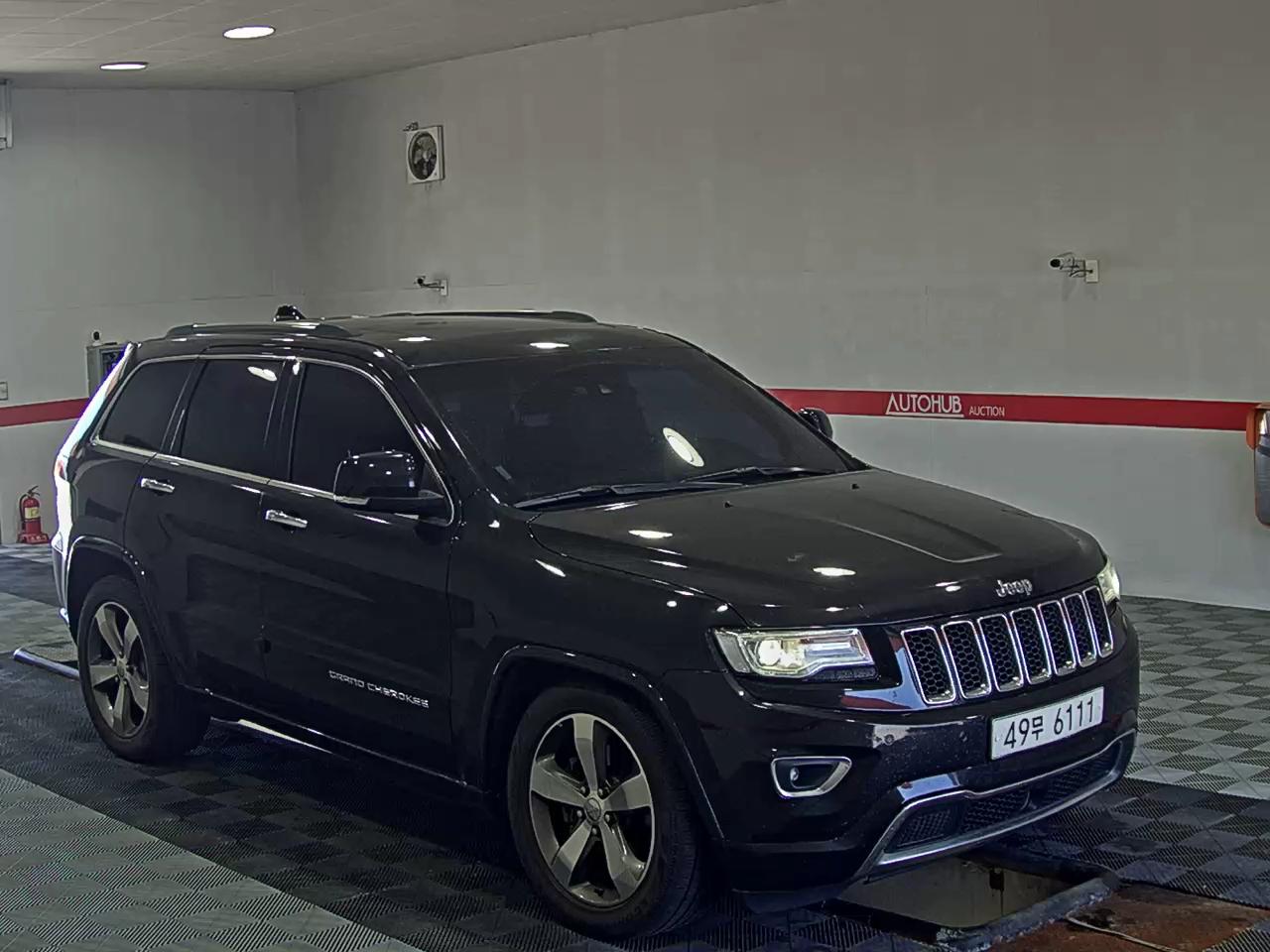 جيب Grand شيروكي (Wk2) 3.0 V6 تيربو ديزل Overland 2015 TURBO