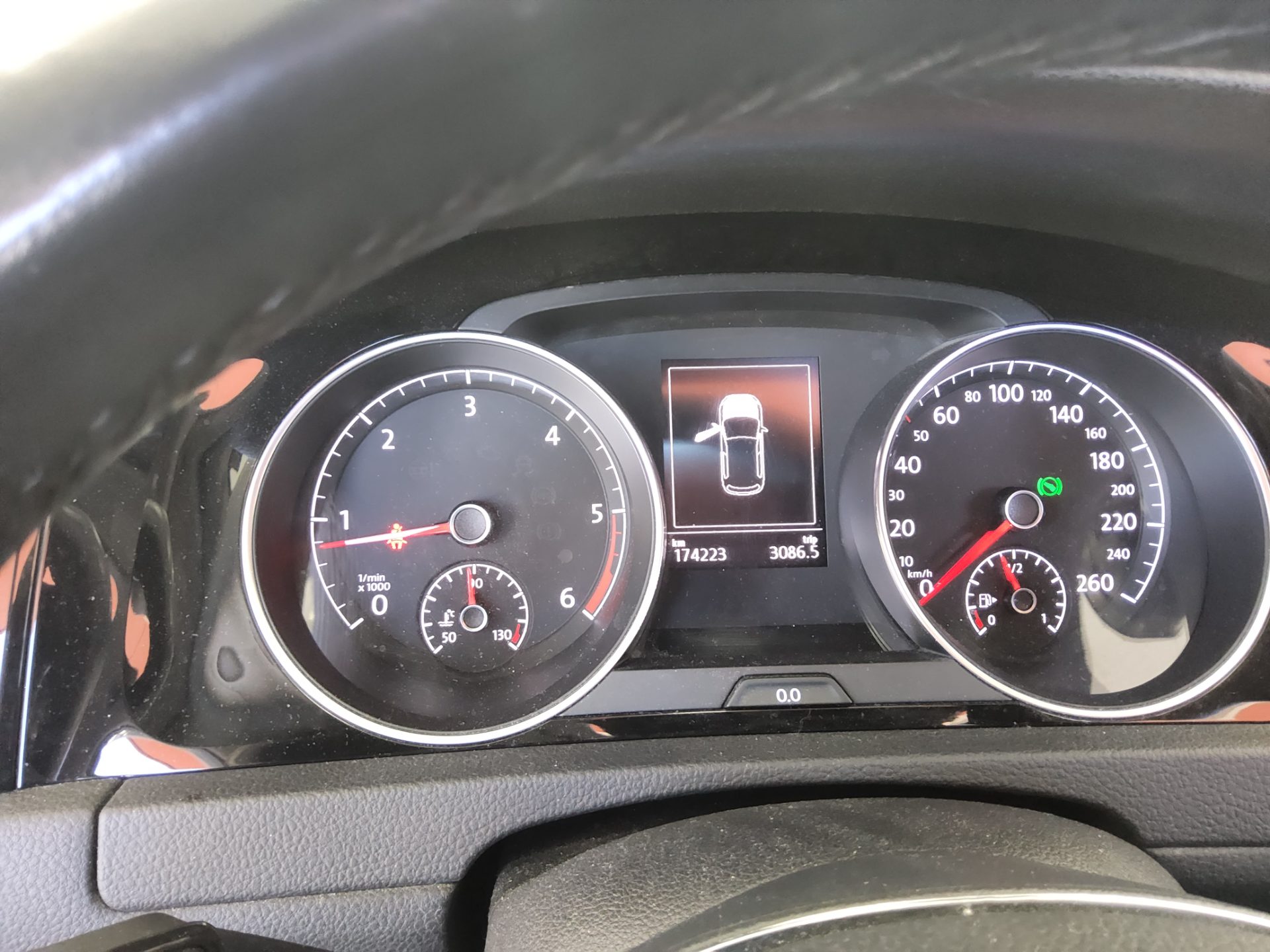 فولكس فاجن جولف (7Th Gen) 2.0 TDI 2015