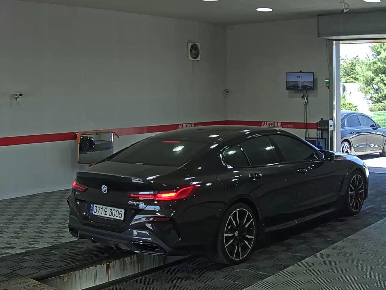 بي إم دبليو 8 Series (2Nd Gen) Gran كوبيه M850I إكس درايف 2022 M850i