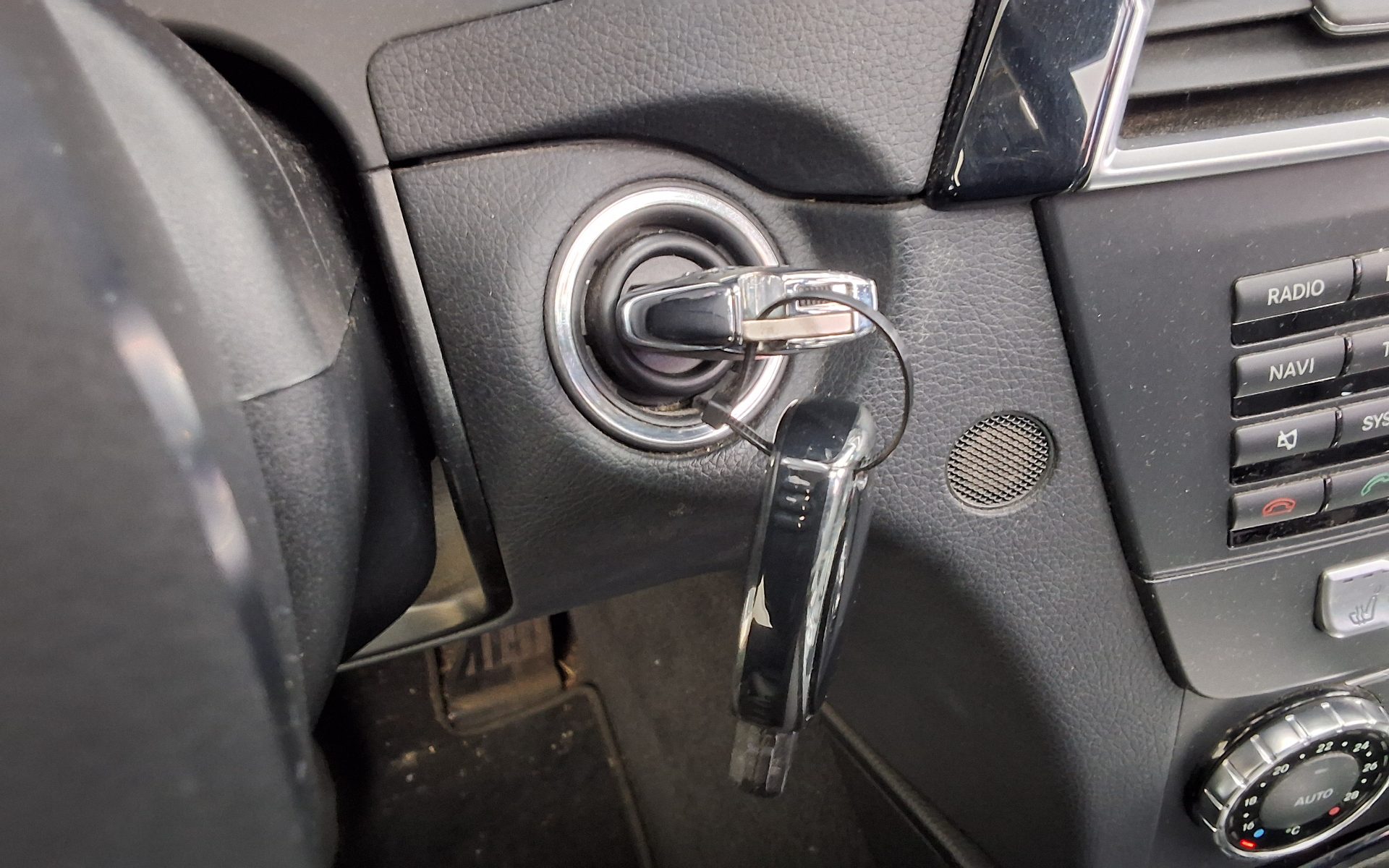 مرسيدس بنز C Class (3Rd Gen) C220 Cdi 2013 C220