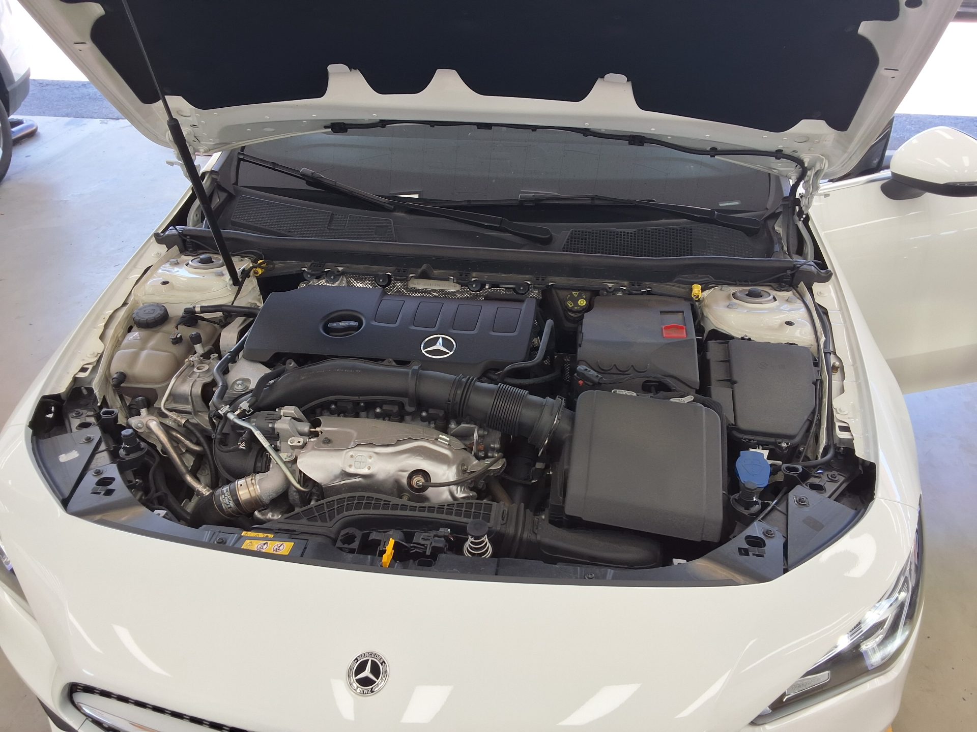 مرسيدس بنز سي إل إيه Class (2Nd Gen) Cla250 فورماتيك 2023 4MATIC