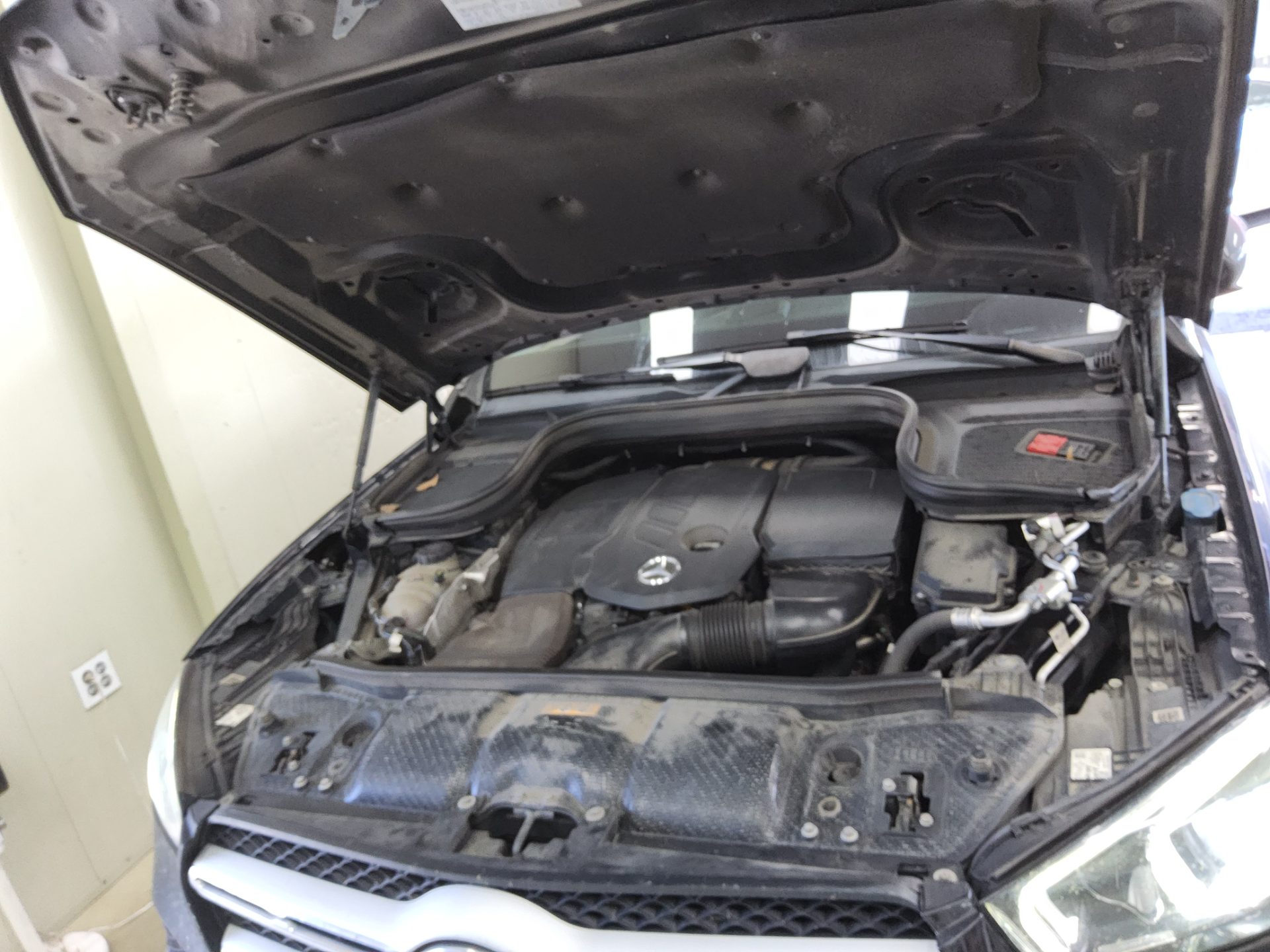 مرسيدس بنز جي إل إي Class (4Th Gen) جي إل إي 300D فورماتيك 2019 4MATIC