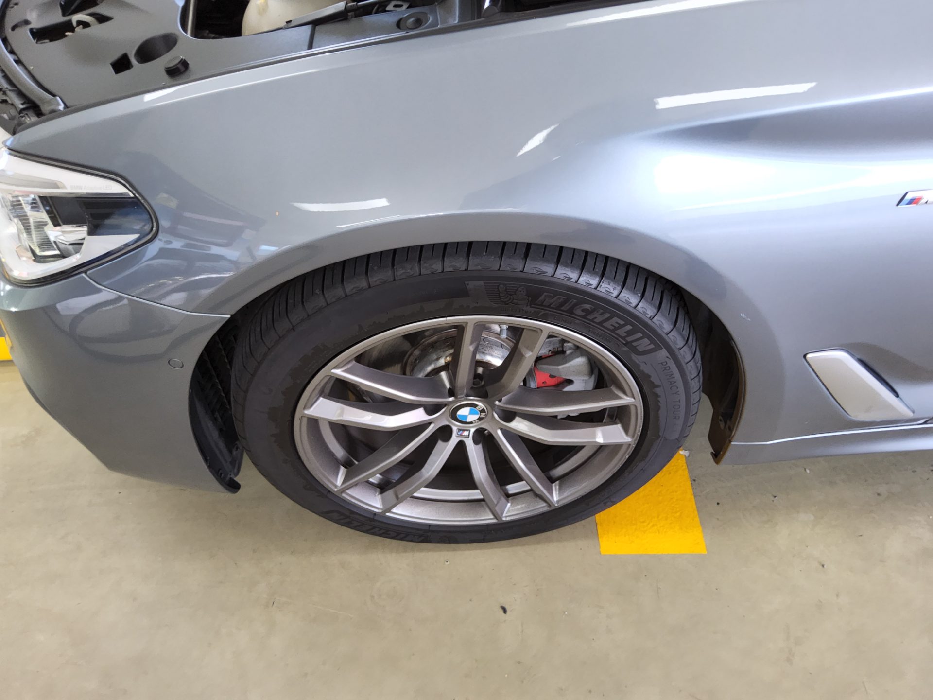 بي إم دبليو 5 Series (7Th Gen) 520D M Sport Pack بلس 2019 SPORT PLUS