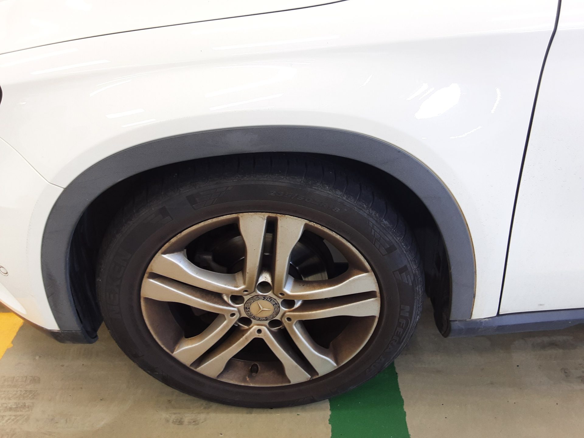مرسيدس بنز جي إل إيه Class جي إل إيه 200 Cdi فورماتيك 2015 4MATIC