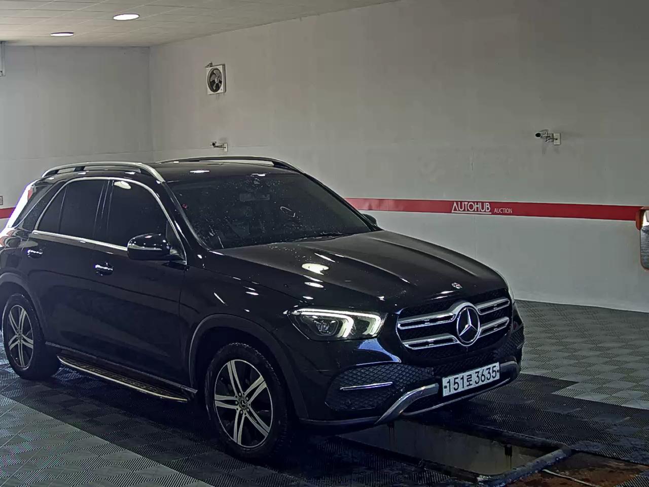 مرسيدس بنز جي إل إي Class (4Th Gen) جي إل إي 300D فورماتيك 2019 4MATIC