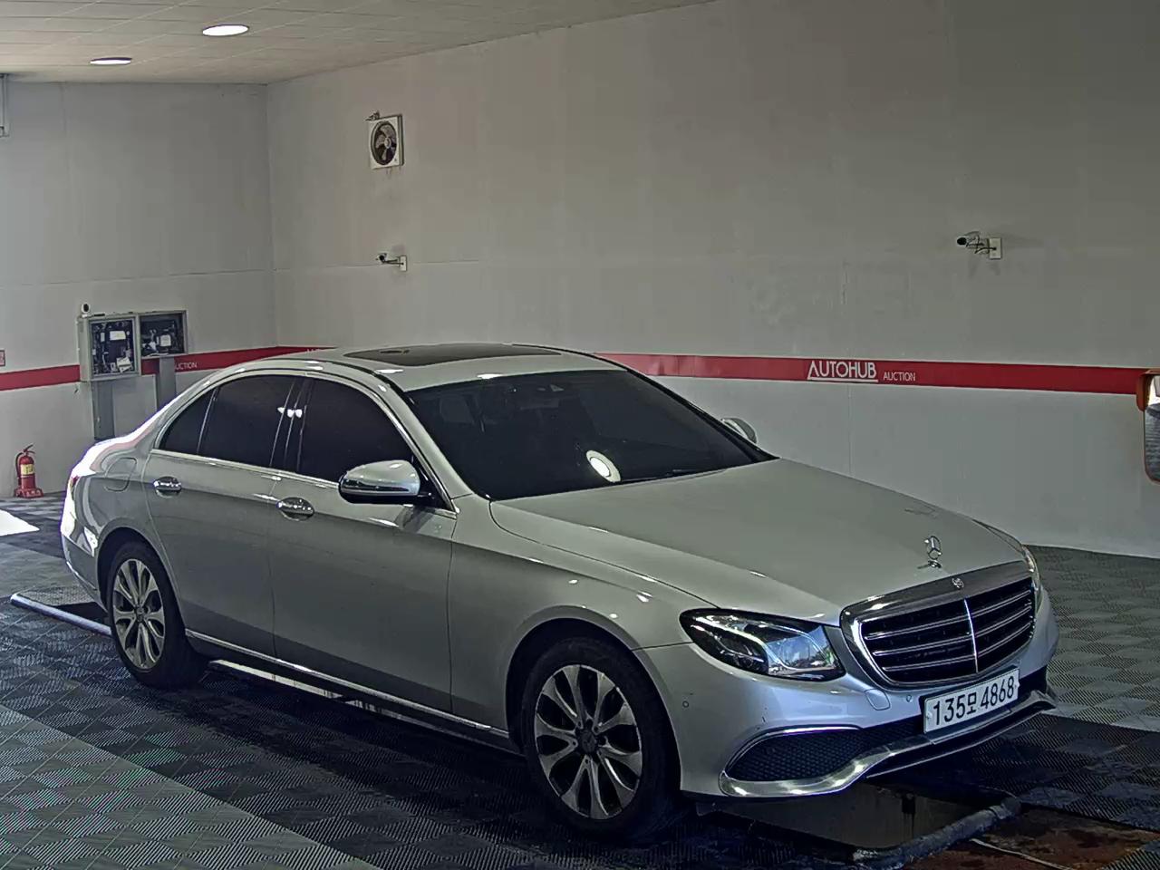 مرسيدس بنز E Class (5Th Gen) E220D إكسكلوسيف 2017 E220d إكسكلوسيف