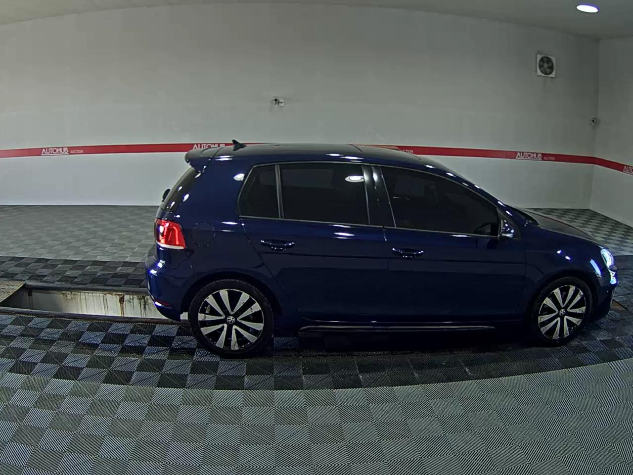 فولكس فاجن جولف (6Th Gen) 2.0 Gtd 2012