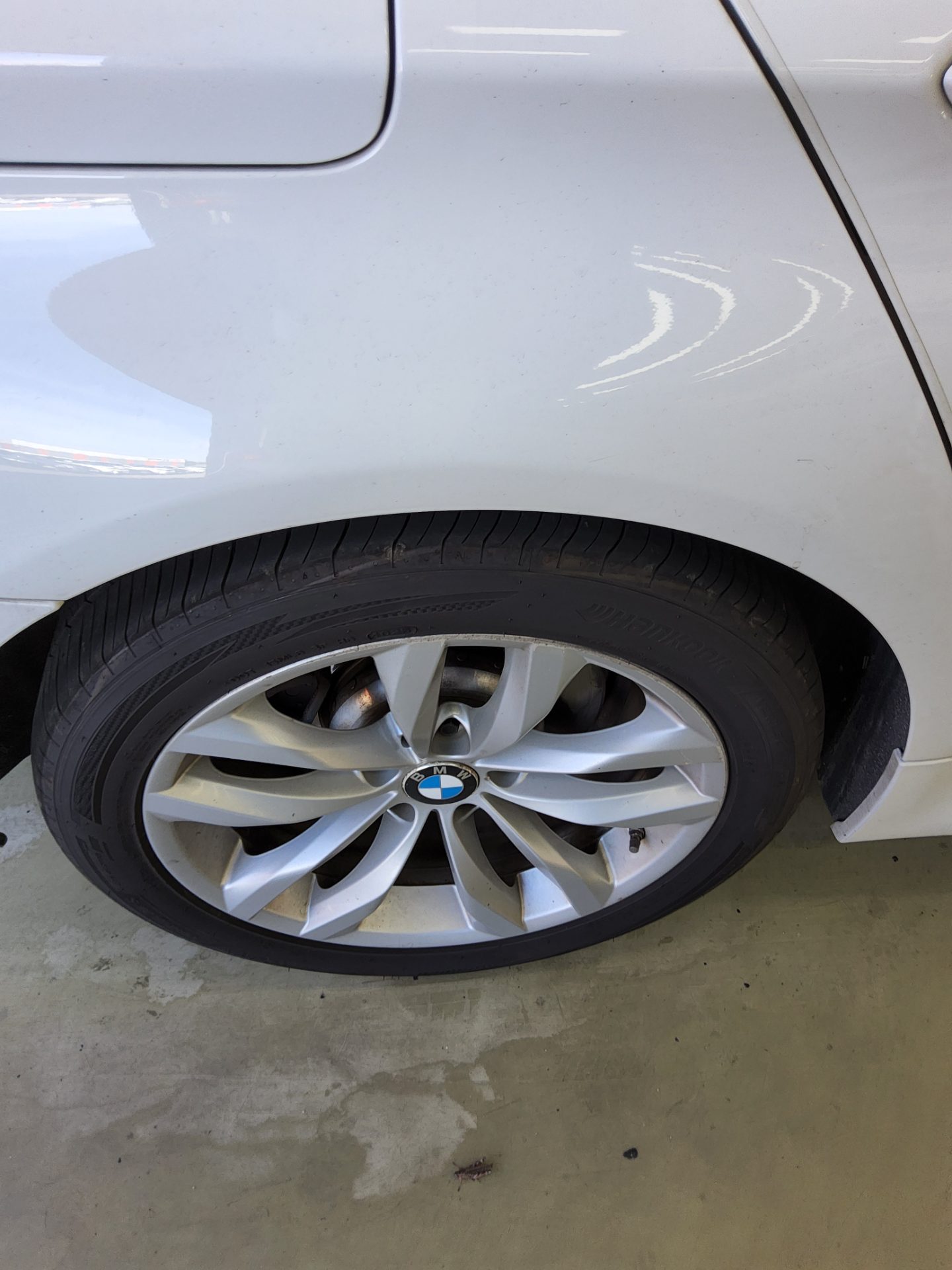 بي إم دبليو 5 Series (6Th Gen) 520D M Aerodynamic 2016 520d