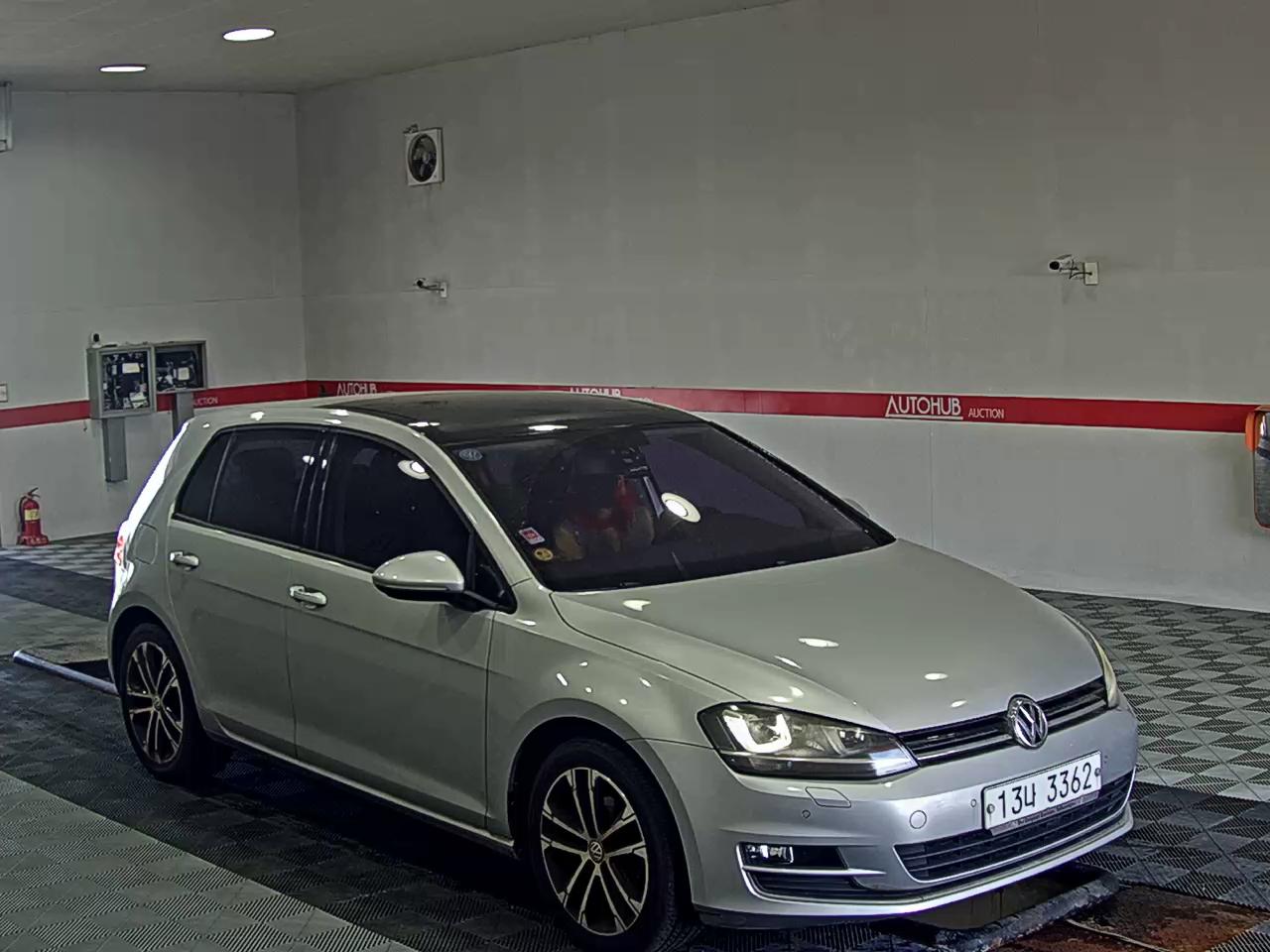 فولكس فاجن جولف (7Th Gen) 2.0 TDI بريميوم 2014 بريميوم