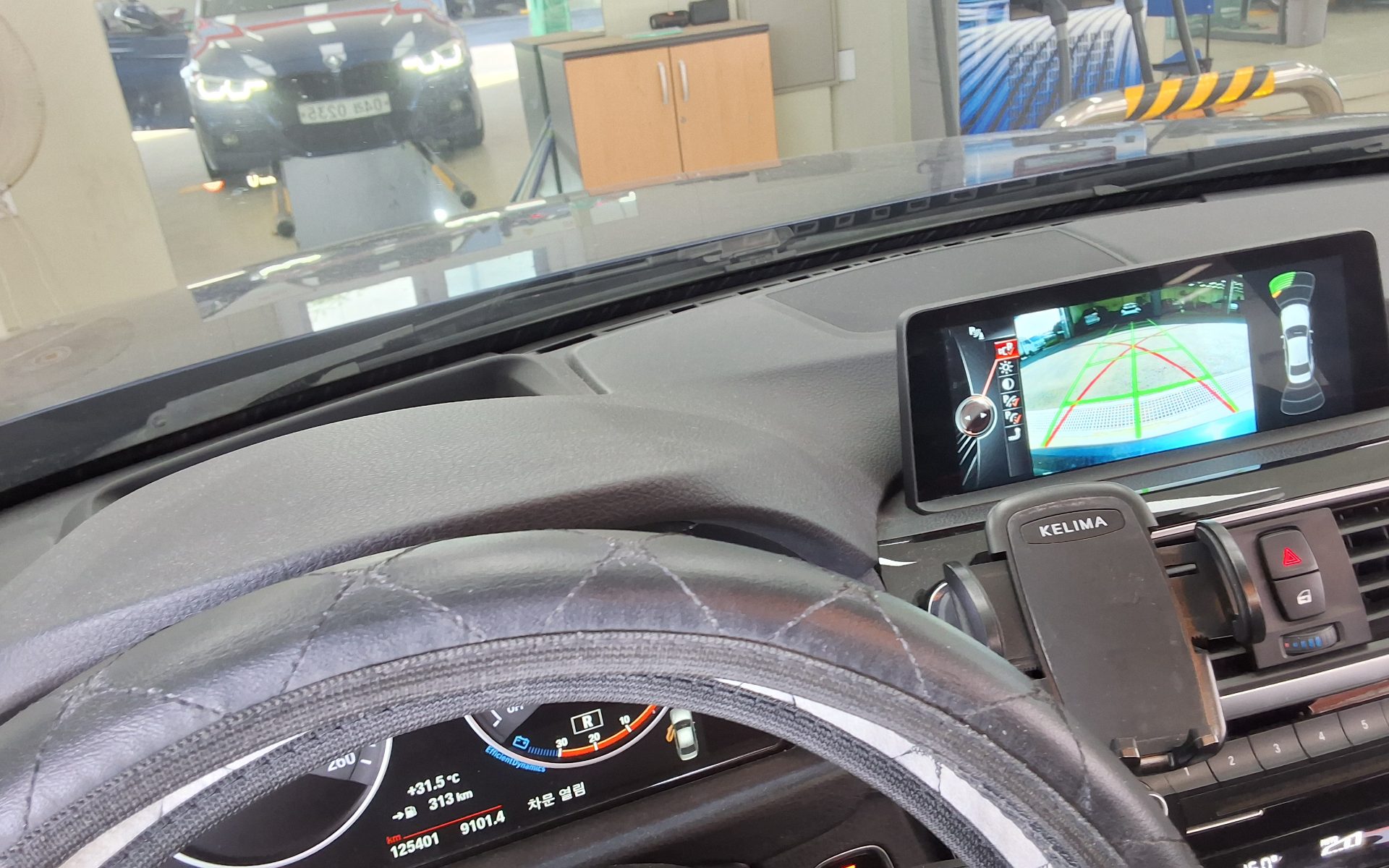 بي إم دبليو 3 Series (6Th Gen) 320D 2016 320d