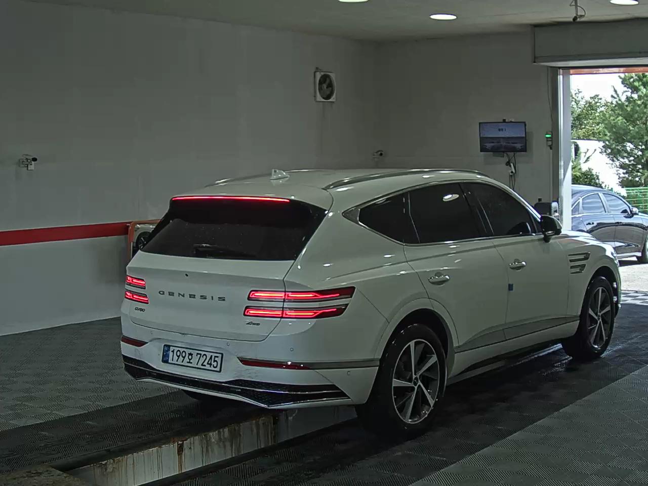 جينيسيس جينيسيس GV80 2025 دفع رباعي BASE
