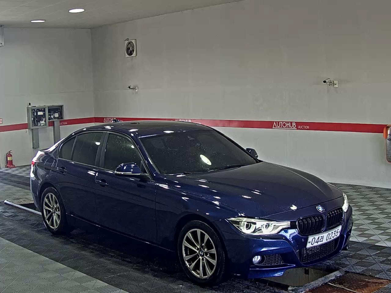 بي إم دبليو 3 Series (6Th Gen) 320D 2016 320d