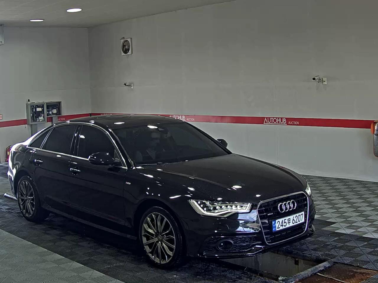 أودي إيه 6 (4Th Gen) 45 TDI كواترو Dynamic 2015