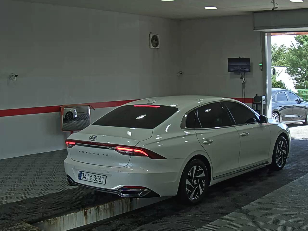 هيونداي جرانديور 2022 IG LE BLANC