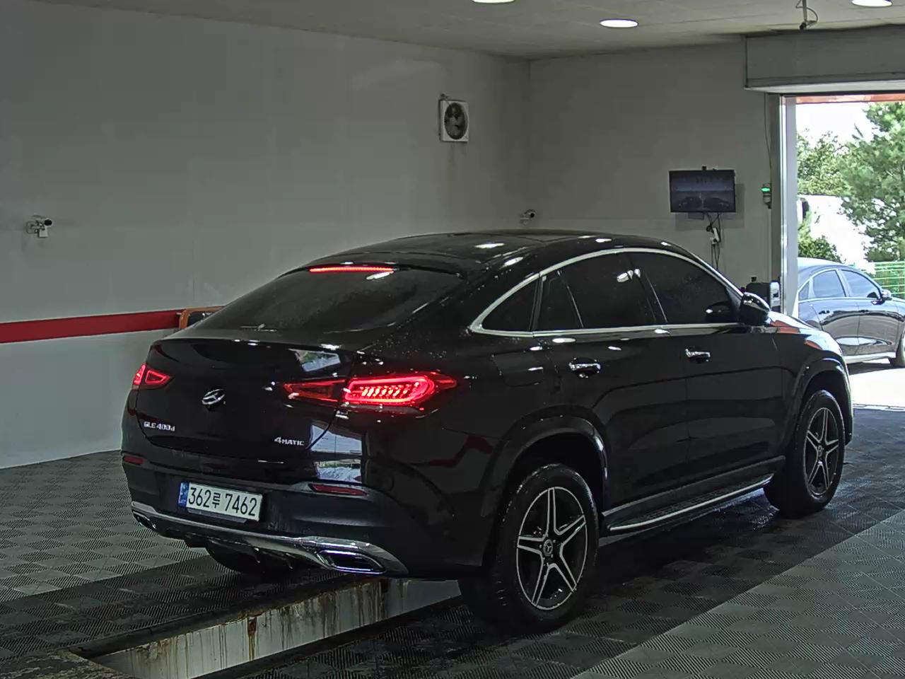 مرسيدس بنز جي إل إي Class (4Th Gen) جي إل إي 400D فورماتيك كوبيه 2021 4MATIC