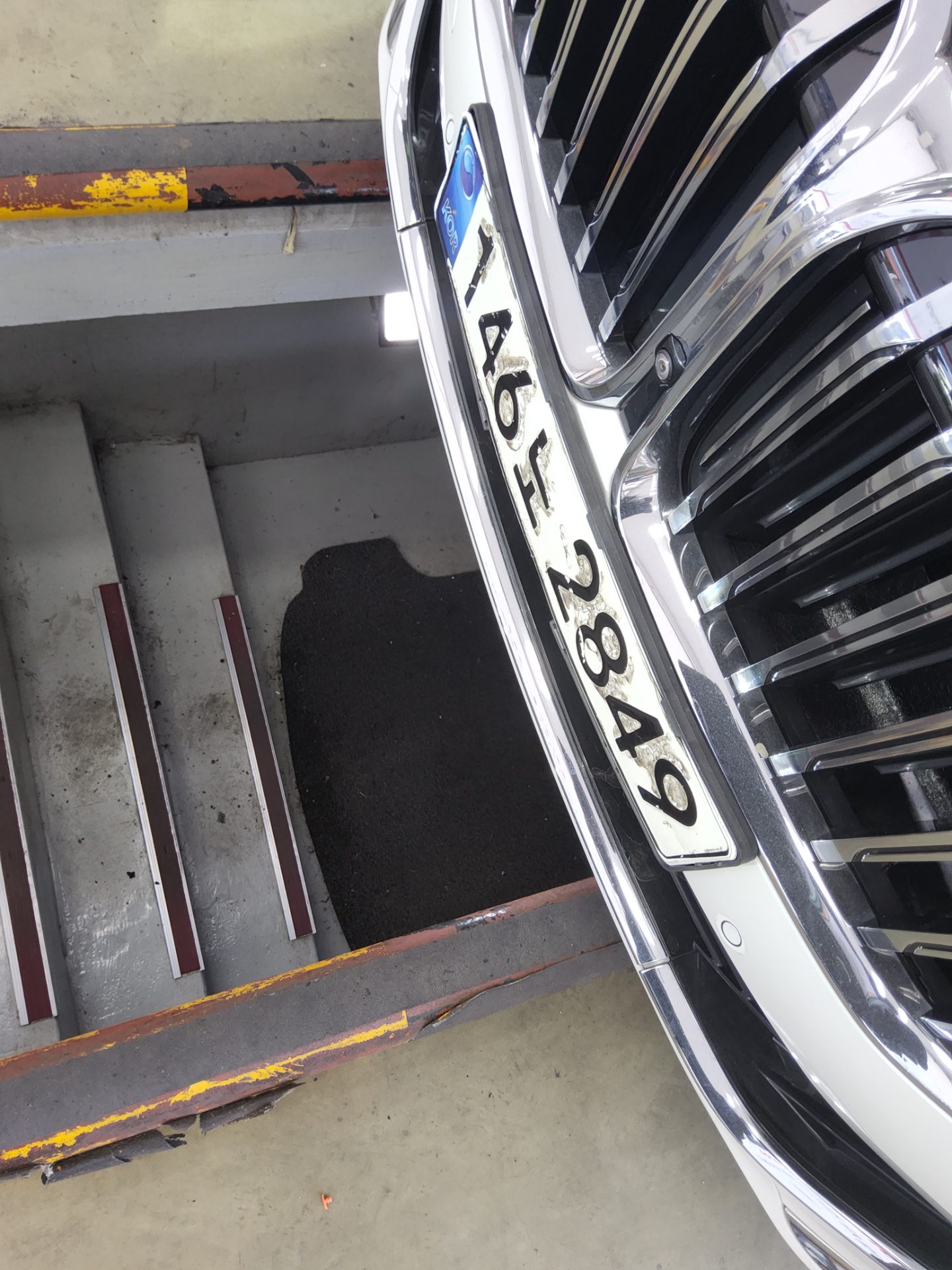 بي إم دبليو 7 Series (6Th Gen) 740D إكس درايف Design Pure Excellence 2021 740d
