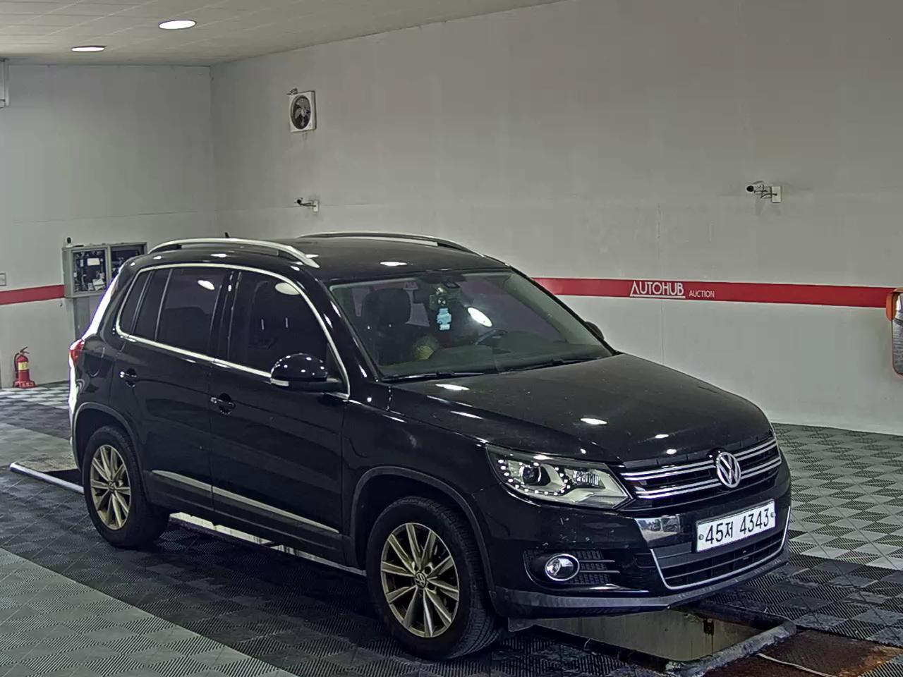 فولكس فاجن تيجوان 2.0 TDI Bluemotion 2015