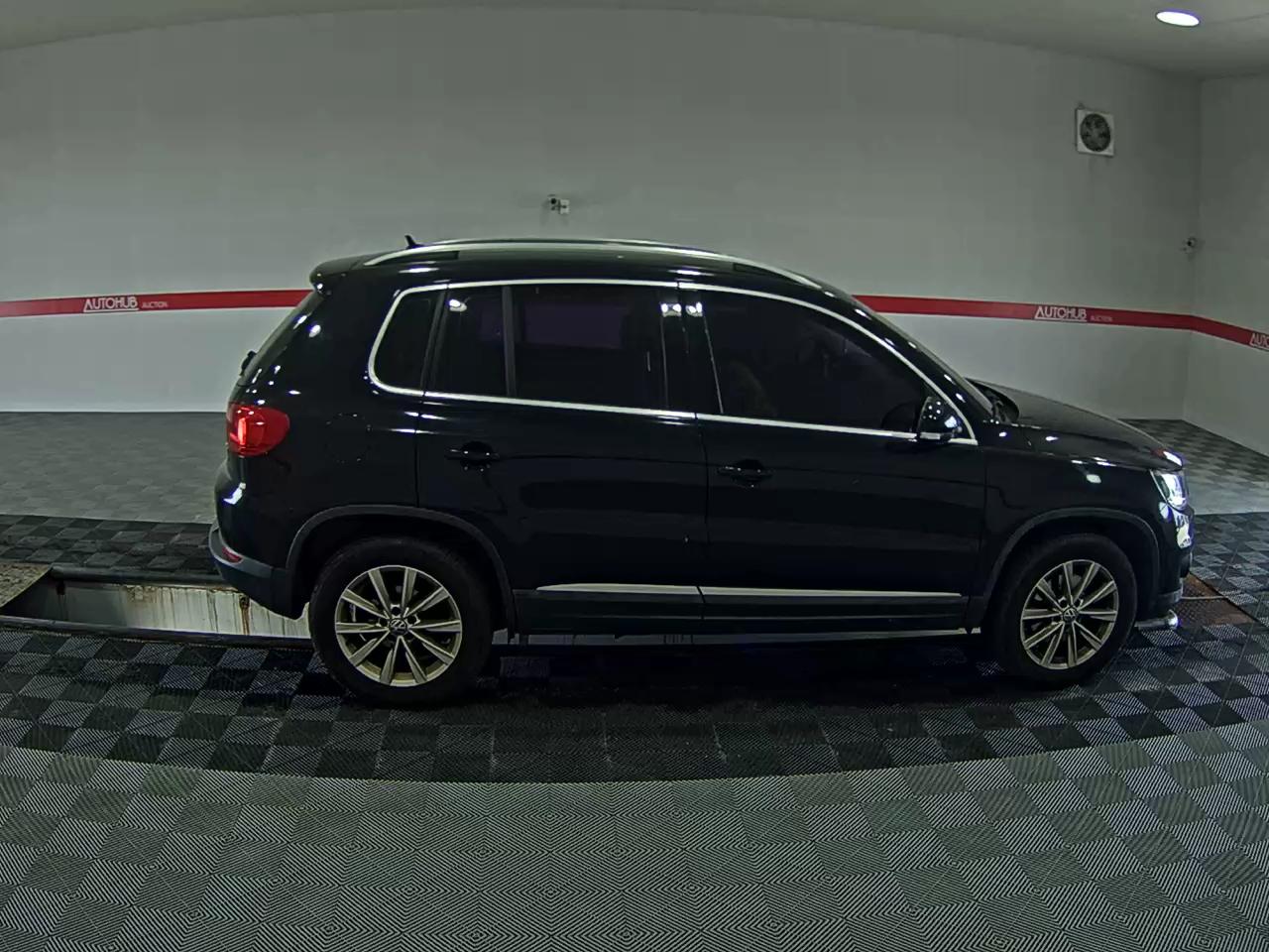 فولكس فاجن تيجوان 2.0 TDI Bluemotion 2015